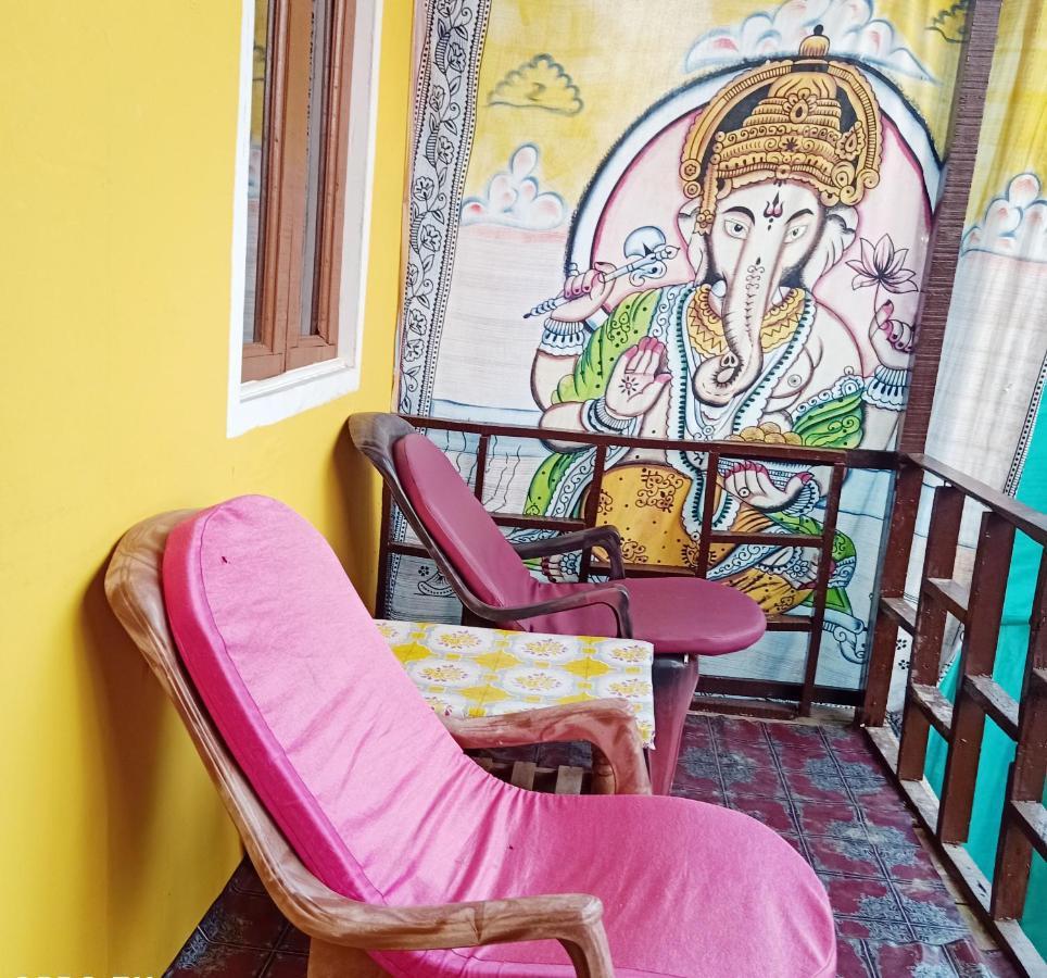 קאנאקונה Leela Guest House מראה חיצוני תמונה